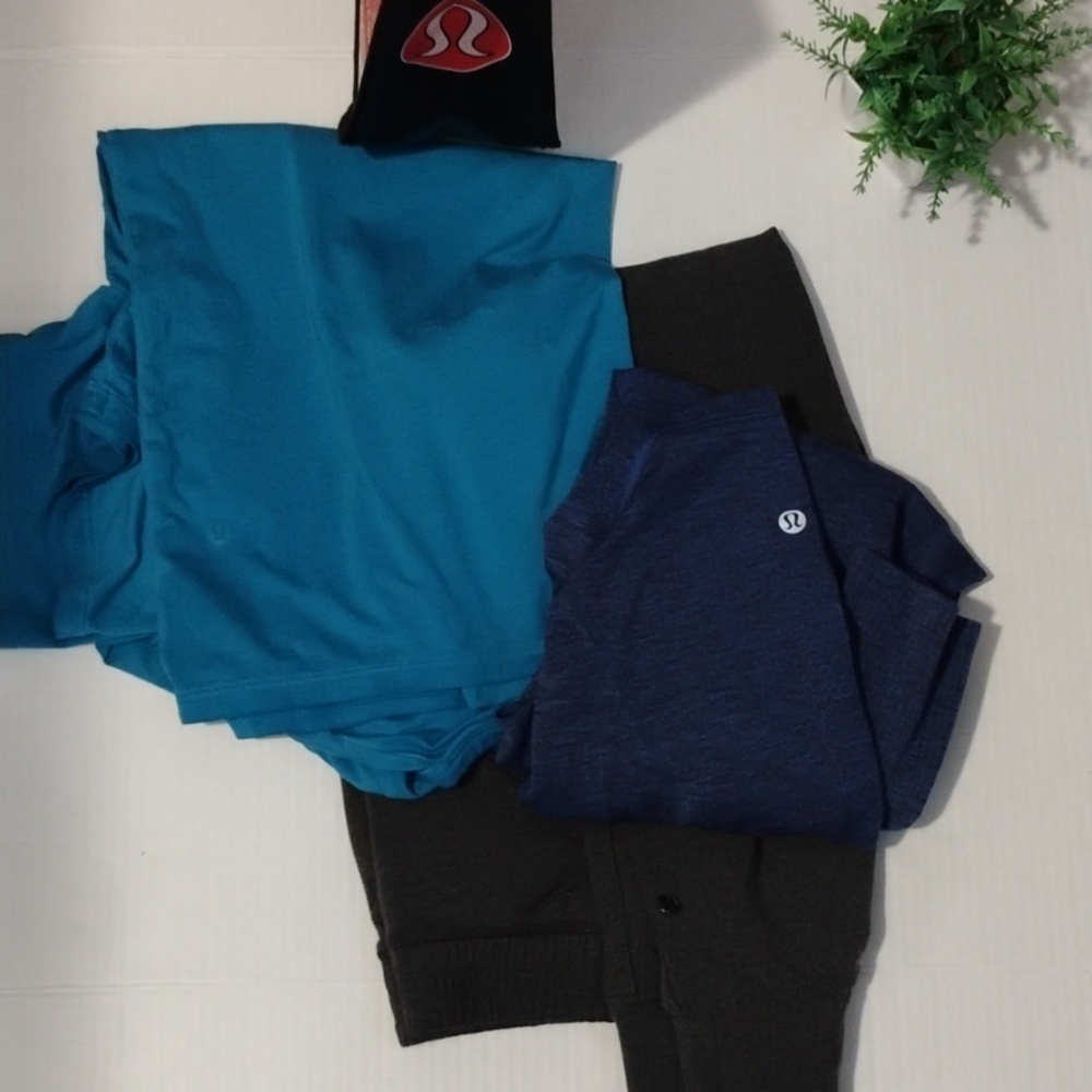 lululemon athletica Bundle. Women's Size 8. Joggers, T-shirt, & Swiftly Tech Top